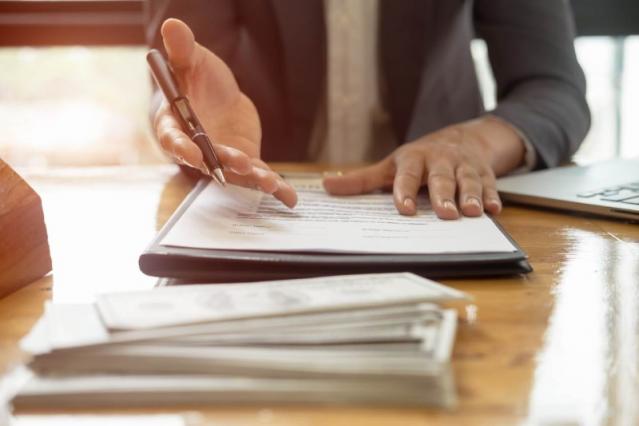Avocat droit commercial